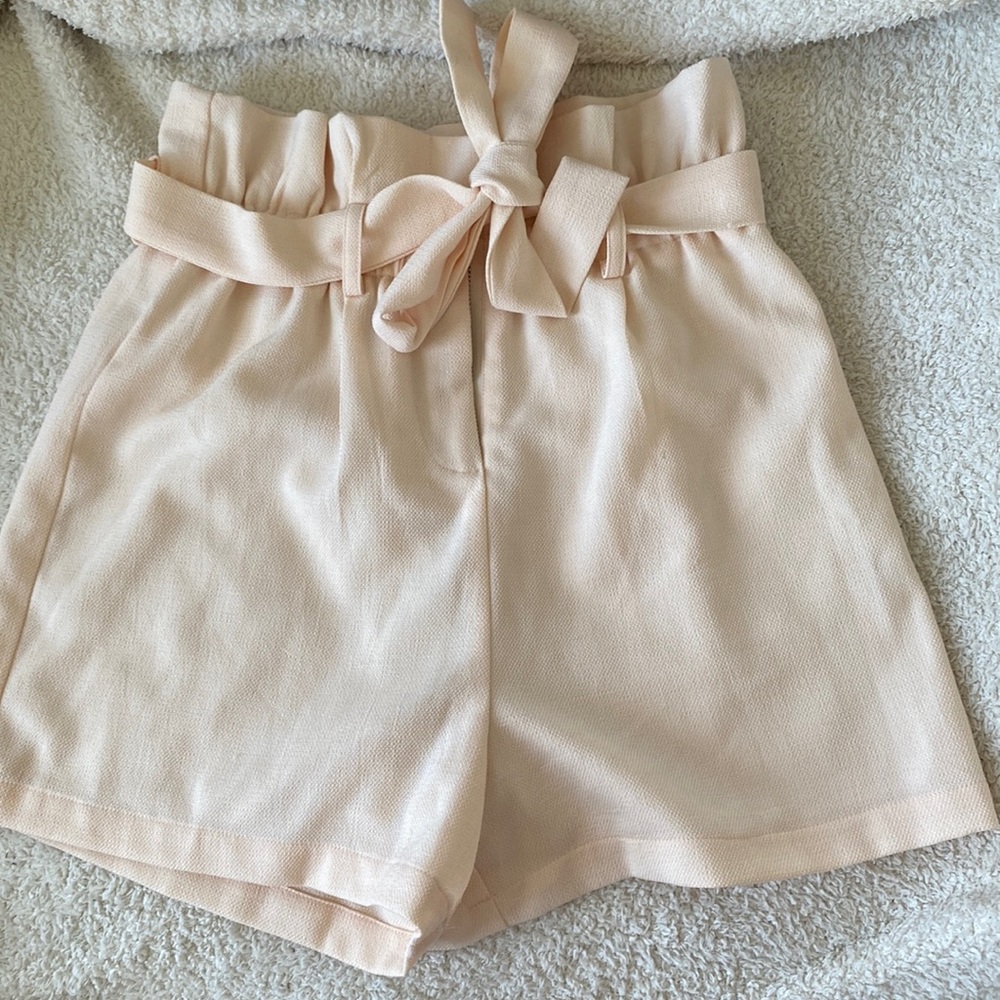 Sugar + Lips | Size Small | Paper Bag Shorts - Picture 1 of 9